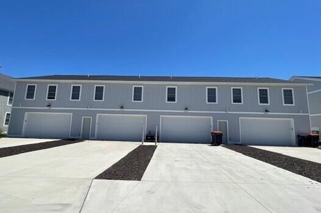 2106 Sherwood Avenue, Holland, MI 49423