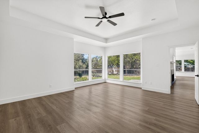 214 Pearly Top Drive, Glenn Heights, TX 75154