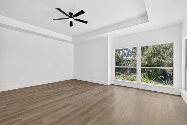 214 Pearly Top Drive, Glenn Heights, TX 75154