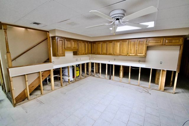 18 Seville Ln, Hot Springs Village, AR 71909