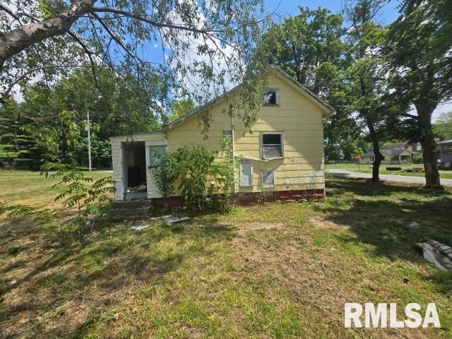 629 S 18TH Street, Mt Vernon, IL 62864