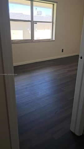 7501 Kimberly Boulevard 104, North Lauderdale, FL 33068