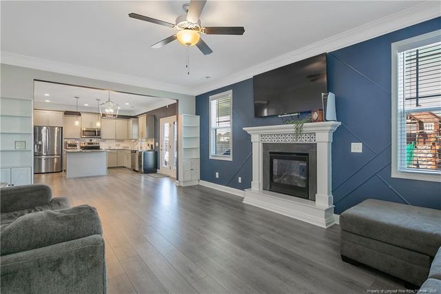 1645 Seattle Slew Lane, Hope Mills, NC 28348
