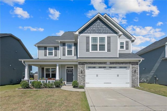 1645 Seattle Slew Lane, Hope Mills, NC 28348