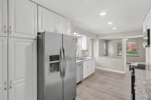 6619 Ravenal Court, Cincinnati, OH 45213