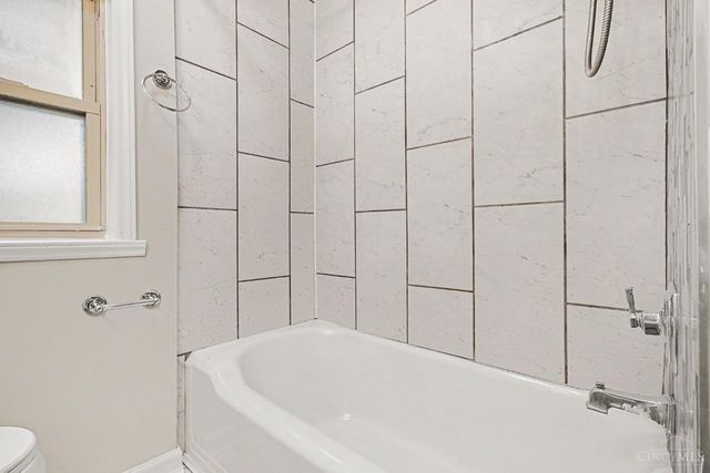 6619 Ravenal Court, Cincinnati, OH 45213