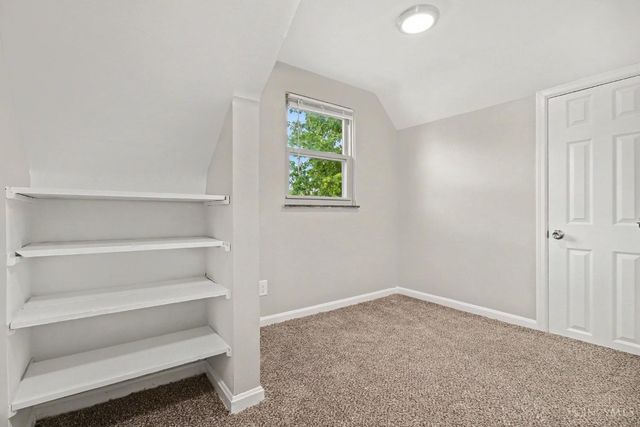 6619 Ravenal Court, Cincinnati, OH 45213