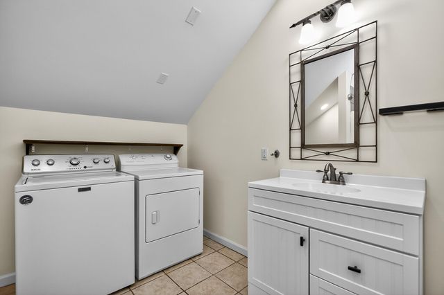 269 Gravel Lick Branch Road, Waco, KY 40385