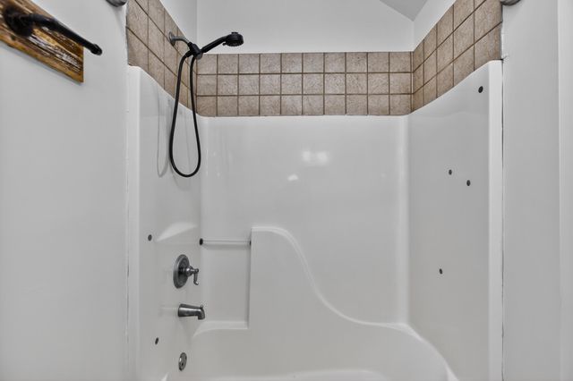 269 Gravel Lick Branch Road, Waco, KY 40385