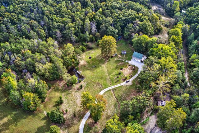 269 Gravel Lick Branch Road, Waco, KY 40385