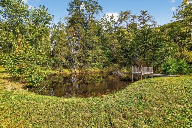 269 Gravel Lick Branch Road, Waco, KY 40385