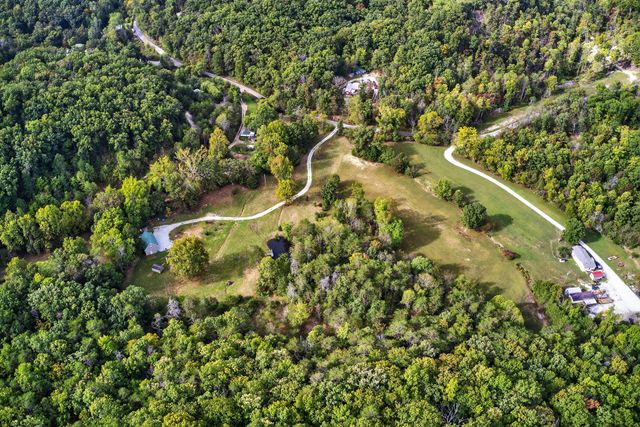 269 Gravel Lick Branch Road, Waco, KY 40385