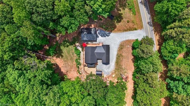2171 Lassiter Mill Road, Asheboro, NC 27205