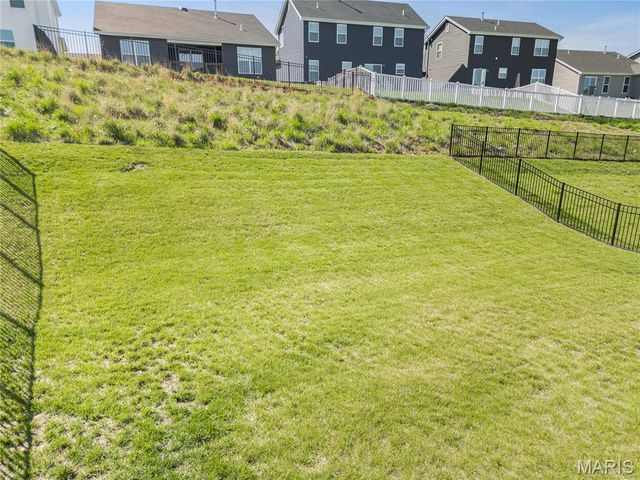 1016 Black Bear Drive, House Springs, MO 63051