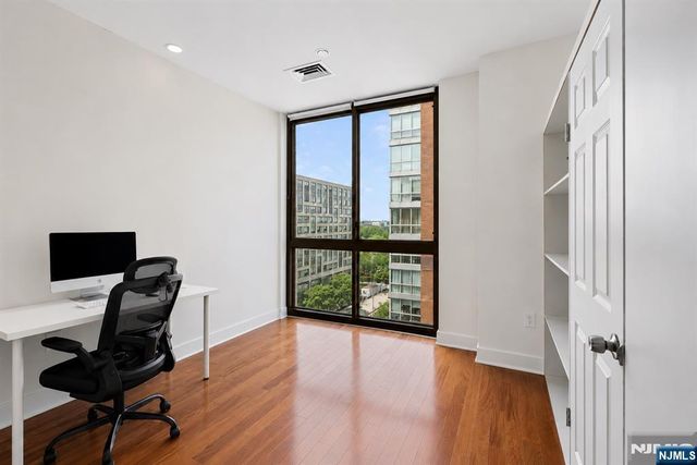201 Marin Boulevard 813, Jersey City, NJ 07302