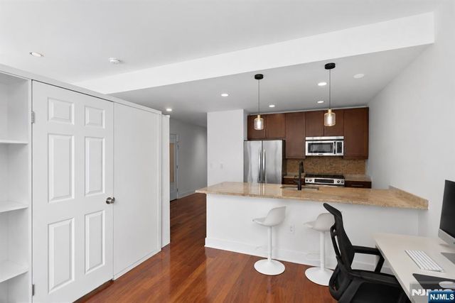 201 Marin Boulevard 813, Jersey City, NJ 07302