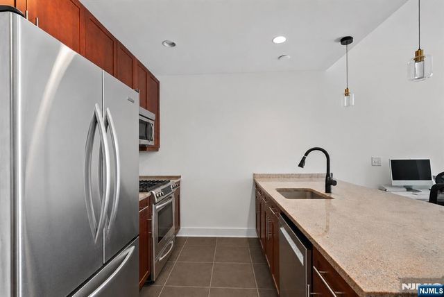 201 Marin Boulevard 813, Jersey City, NJ 07302