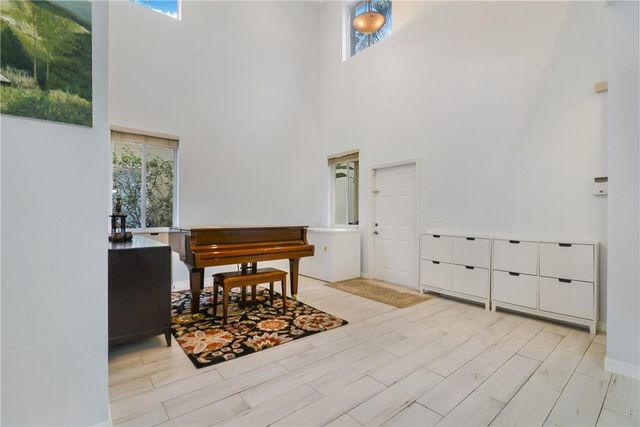 627 Conservation Drive, Weston, FL 33327