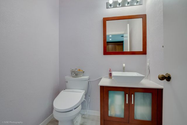 627 Conservation Drive, Weston, FL 33327