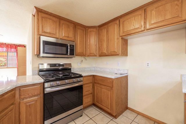 604 E Meadow Lane, Big Bear, CA 92314