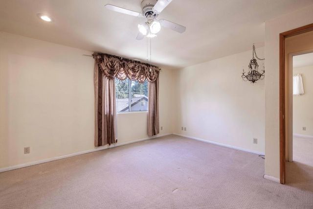 604 E Meadow Lane, Big Bear, CA 92314