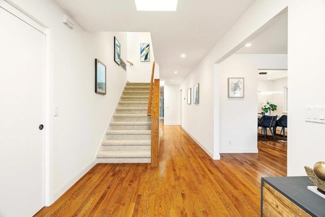 344 W Oakwood Boulevard, Redwood City, CA 94061