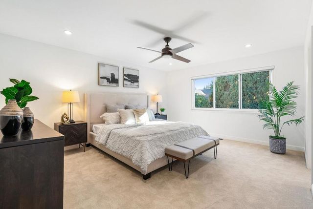 344 W Oakwood Boulevard, Redwood City, CA 94061