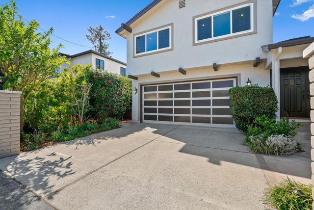 344 W Oakwood Boulevard, Redwood City, CA 94061