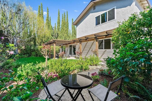 344 W Oakwood Boulevard, Redwood City, CA 94061