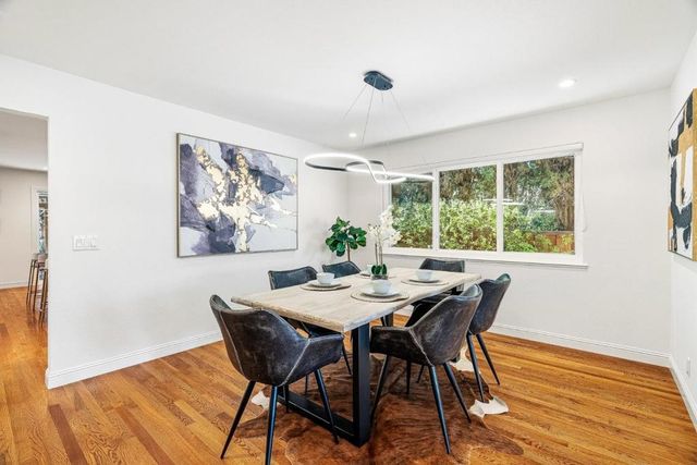 344 W Oakwood Boulevard, Redwood City, CA 94061