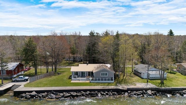 262 Butterfly Shores, New Haven, NY 13114