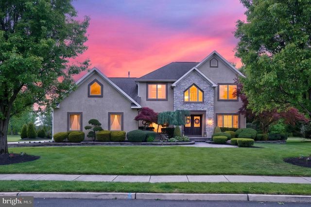 55 PARRY DR, Hainesport, NJ 08036