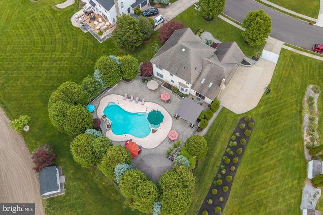 55 PARRY DR, Hainesport, NJ 08036