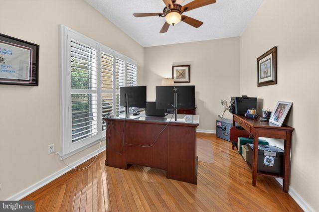 55 PARRY DR, Hainesport, NJ 08036