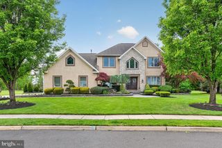 55 PARRY DR, Hainesport, NJ 08036