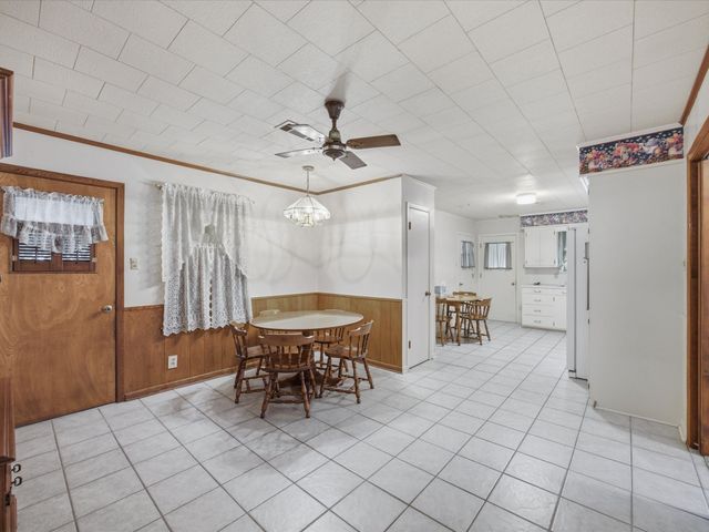 1313 Crestridge Street, Ennis, TX 75119