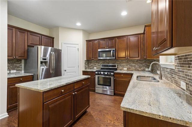 5011 Morriscastle Drive, Alpharetta, GA 30005