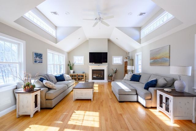 70 River Rd, Hanover, MA 02339