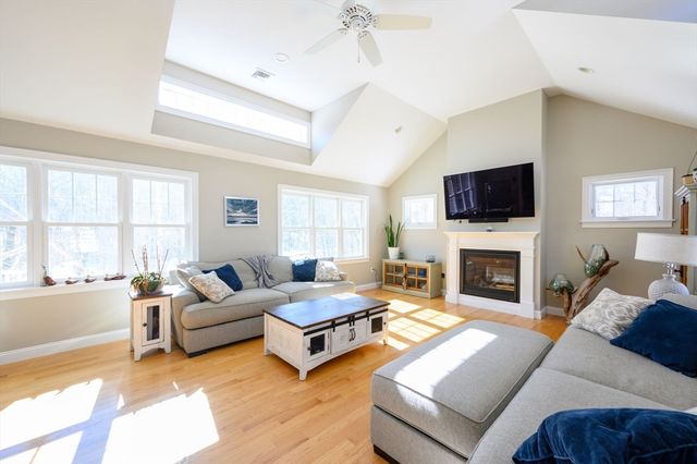 70 River Rd, Hanover, MA 02339