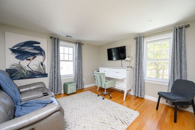 70 River Rd, Hanover, MA 02339