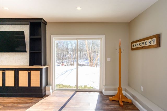 70 River Rd, Hanover, MA 02339