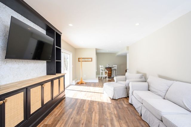 70 River Rd, Hanover, MA 02339