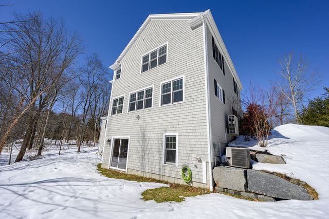 70 River Rd, Hanover, MA 02339