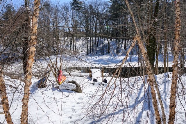 70 River Rd, Hanover, MA 02339