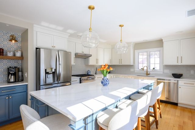 70 River Rd, Hanover, MA 02339