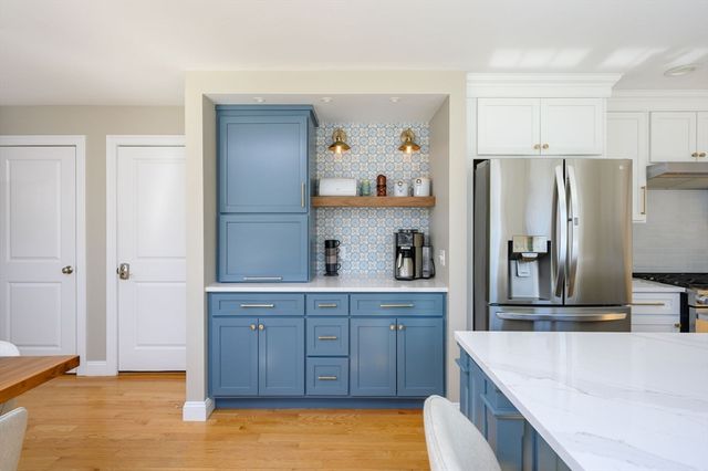 70 River Rd, Hanover, MA 02339