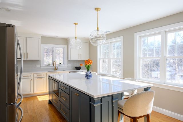 70 River Rd, Hanover, MA 02339