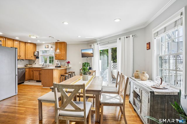 55 Waterford Lane 2, Stamford, CT 06905