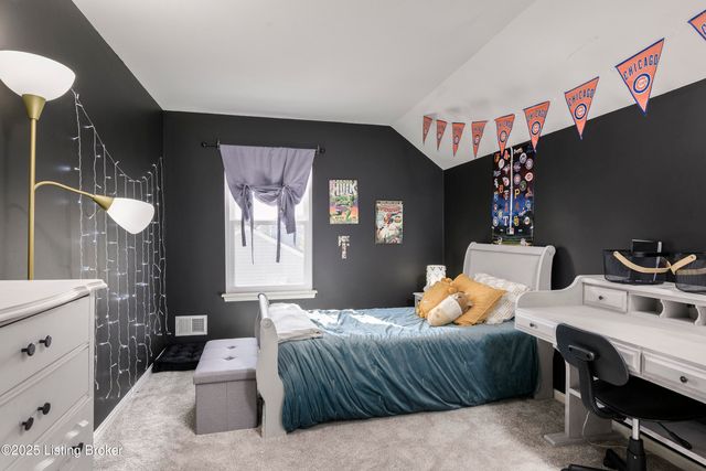 515 N Watterson Trail, Louisville, KY 40243