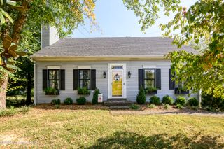 515 N Watterson Trail, Louisville, KY 40243